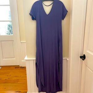 Purple cotton maxi dress. V neck short sleeve. Size small.